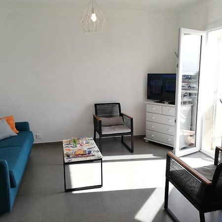 Superbe Appartement Avec Vue Sur Mer Et Port, Parking Prive Saint-Pierre-la-Mer  Eksteriør billede