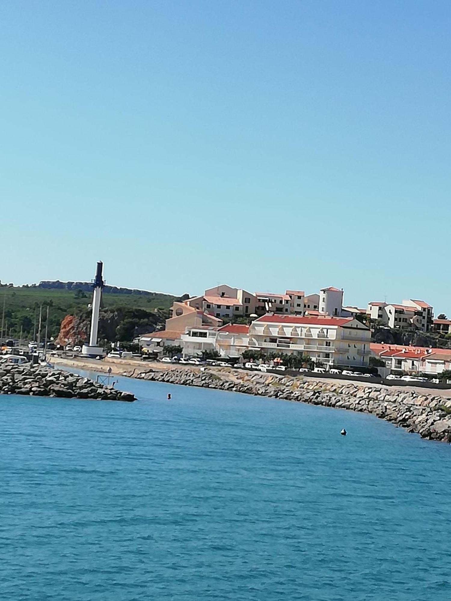 Superbe Appartement Avec Vue Sur Mer Et Port, Parking Prive Saint-Pierre-la-Mer  Eksteriør billede